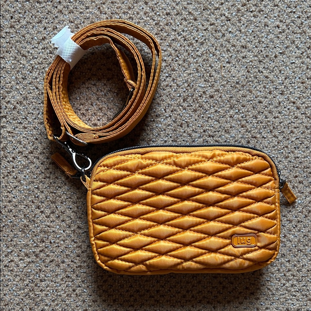 NWOT Lug Coupe in Amber Yellow